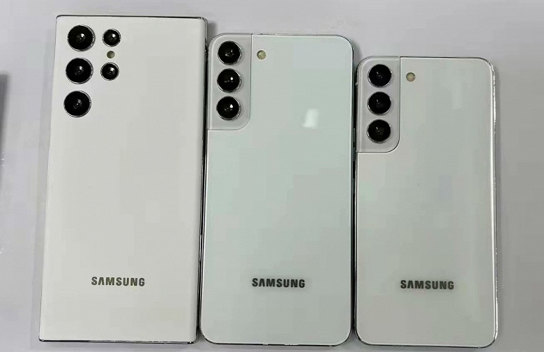Samsung Galaxy S22, Galaxy S22+ и Galaxy S22 Ultra впервые показали вместе. Фото и видео точных макетов