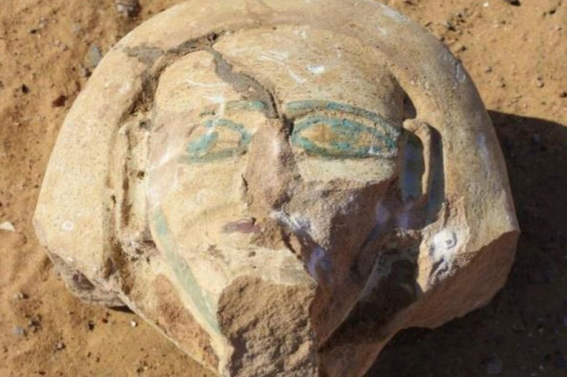 Скальная гробница с десятками мумий обнаружена в Египте
