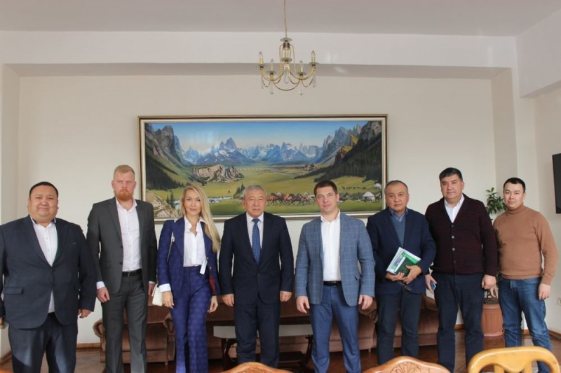 Ассоциация IPChain подписала соглашения с Министерством образования и науки и Национальной академией наук Кыргызской Республики