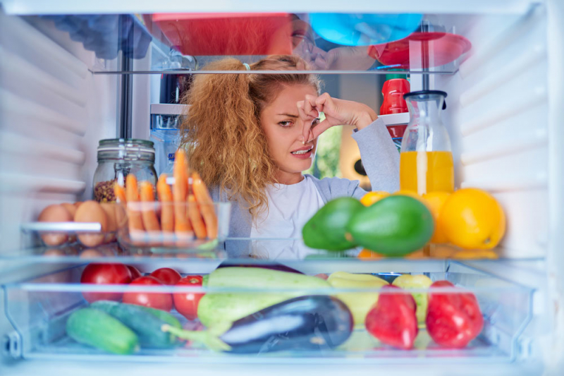 Эксперты назвали продукты, которые ни в коем случае нельзя хранить в холодильнике