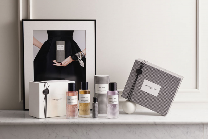У Dior появилась новая коллекция ароматов и макияжа в стиле "гусиной лапки"